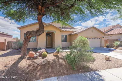 7856 N Rondure Loop, Tucson, AZ 85743 - Photo 1