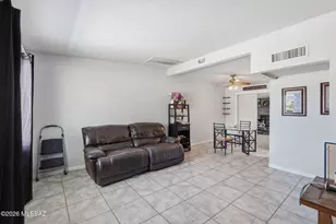 6322 E Duke Dr, Tucson, AZ 85710 - Photo 27