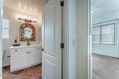 267 N VÃ­a La Castellana, Green Valley, AZ 85614 - Photo 37