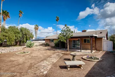 2124 S Oak Park Drive, Tucson, AZ 85710 - Photo 29