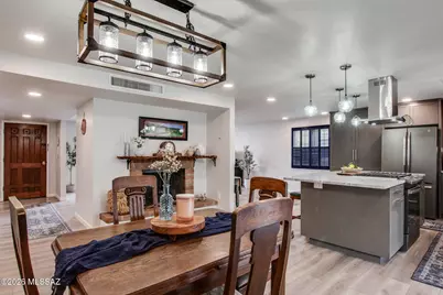 2124 S Oak Park Drive, Tucson, AZ 85710 - Photo 13