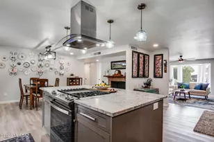 2124 S Oak Park Dr, Tucson, AZ 85710 - Photo 9