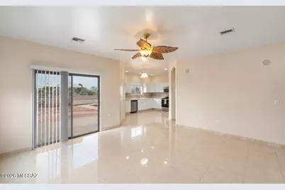 778 E Josephine Canyon Drive, Green Valley, AZ 85614 - Photo 15
