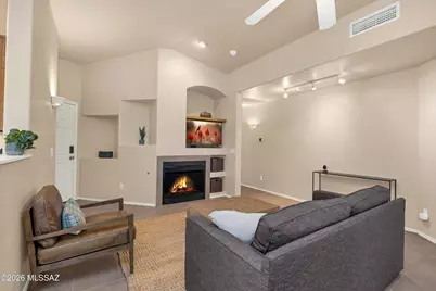 6085 N Panorama View Drive, Tucson, AZ 85704 - Photo 5