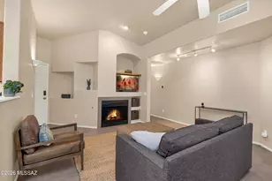 6085 N Panorama View Dr, Tucson, AZ 85704 - Photo 5