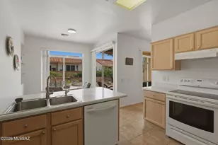 14700 N Flagstone Dr, Oro Valley, AZ 85755 - Photo 11