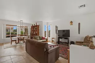 14700 N Flagstone Dr, Oro Valley, AZ 85755 - Photo 7