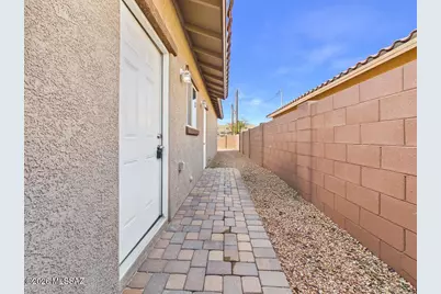 31 E Elm Street, Tucson, AZ 85705 - Photo 23
