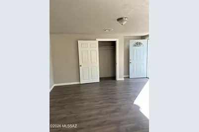210/212 W Blacklidge Drive, Tucson, AZ 85705 - Photo 11