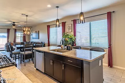 6860 W Jadewood Lane, Tucson, AZ 85757 - Photo 5