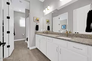 13385 N Cape Marigold Dr, Oro Valley, AZ 85755 - Photo 23