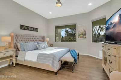 13121 N Humphreys Peak Drive, Oro Valley, AZ 85755 - Photo 15