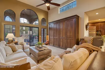 10290 N Carristo Drive, Tucson, AZ 85737 - Photo 9