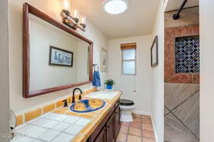 1951 E Greenlee Rd, Tucson, AZ 85719 - Photo 31