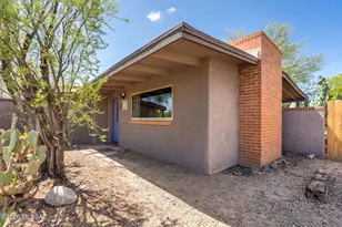 1951 E Greenlee Rd, Tucson, AZ 85719 - Photo 9