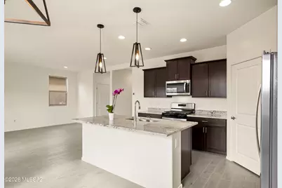 4818 E Greenway Wash Drive, Tucson, AZ 85706 - Photo 9