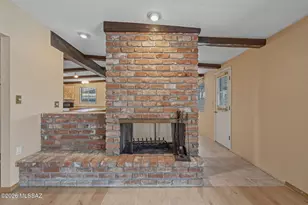 8711 E Appomattox St, Tucson, AZ 85710 - Photo 9