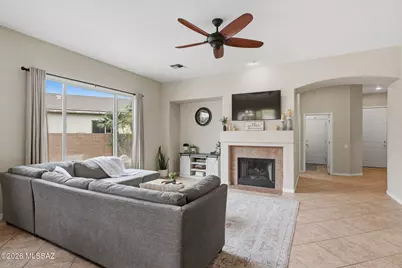 998 W Waxleaf Place, Oro Valley, AZ 85755 - Photo 5