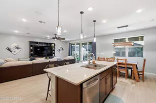 10781 W Whitehall Dr, Marana, AZ 85653 - Photo 19