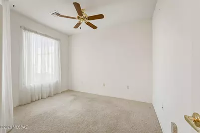 1917 W Vista Ridge Drive, Green Valley, AZ 85622 - Photo 7