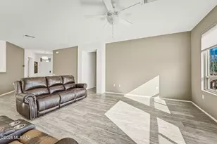 1917 W Vista Ridge Dr, Green Valley, AZ 85622 - Photo 29