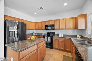 444 W Calle Sombra Linda, Sahuarita, AZ 85629 - Photo 13