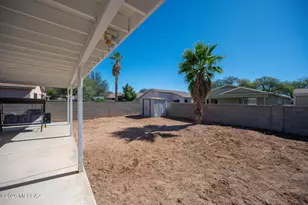 8685 S Desert Dove Dr, Tucson, AZ 85747 - Photo 31