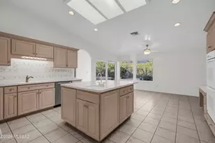 6310 N Cadena De Montanas, Tucson, AZ 85718 - Photo 25