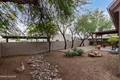 744 E Adams Street, Tucson, AZ 85719 - Photo 29