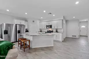 1941 E Greenlee Rd, Tucson, AZ 85719 - Photo 11