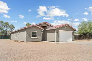 1941 E Greenlee Rd, Tucson, AZ 85719 - Photo 1