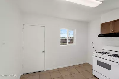 3012 E Proctor Vista, Tucson, AZ 85713 - Photo 13