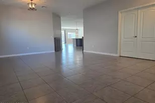 5549 W Jade Rock Pl, Tucson, AZ 85742 - Photo 5