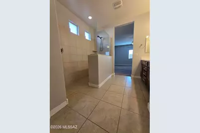 5549 W Jade Rock Place, Tucson, AZ 85742 - Photo 17