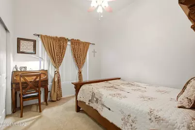 7995 S Muddy Creek Drive, Tucson, AZ 85747 - Photo 17