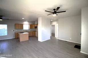6170 N Orange Tree Ln, Tucson, AZ 85741 - Photo 5