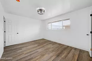 955 N Venice Ave, Tucson, AZ 85711 - Photo 17