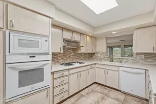 250 E Paseo Chuparosas, Green Valley, AZ 85614 - Photo 13