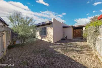 4370 N Hansa Place, Tucson, AZ 85705 - Photo 19