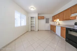 4370 N Hansa Pl, Tucson, AZ 85705 - Photo 7