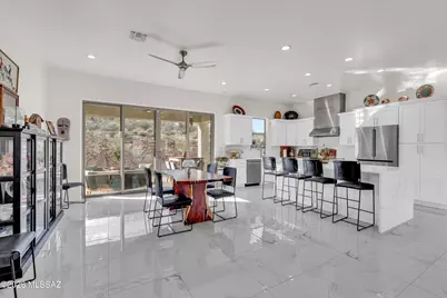 4091 W Gates Creek Court, Tucson, AZ 85745 - Photo 9