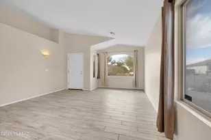 8698 N Joanna Dr, Tucson, AZ 85742 - Photo 5