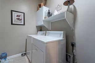 8133 N High Branch Dr W, Tucson, AZ 85743 - Photo 23