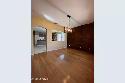8133 N High Branch Drive W, Tucson, AZ 85743 - Photo 11