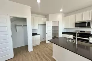 10480 W Rutherford Ln, Marana, AZ 85653 - Photo 5