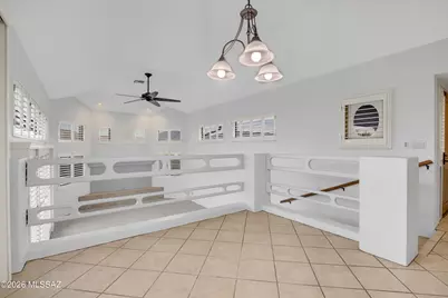 9912 E Mount Pleasant Drive, Tucson, AZ 85749 - Photo 15