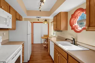 8427 E Foursome Ln, Tucson, AZ 85710 - Photo 13