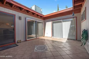 8427 E Foursome Ln, Tucson, AZ 85710 - Photo 5