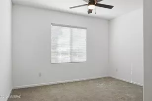 9785 E Copper Glance Trl, Tucson, AZ 85747 - Photo 5