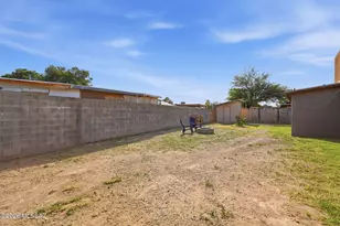 2591 W Vereda Amarillo, Tucson, AZ 85746 - Photo 23